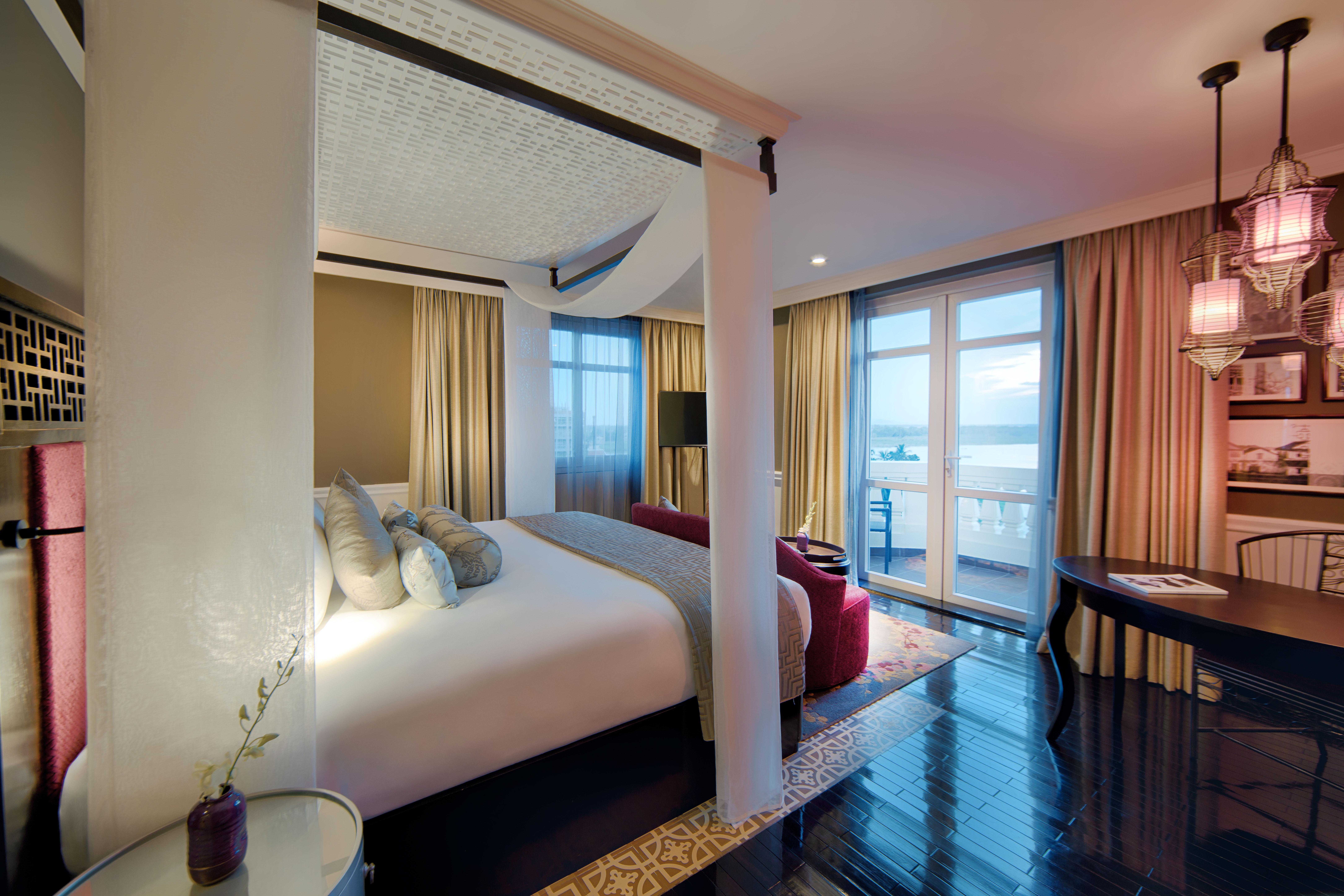 Hotel Royal Hoi An - Mgallery Bagian luar foto